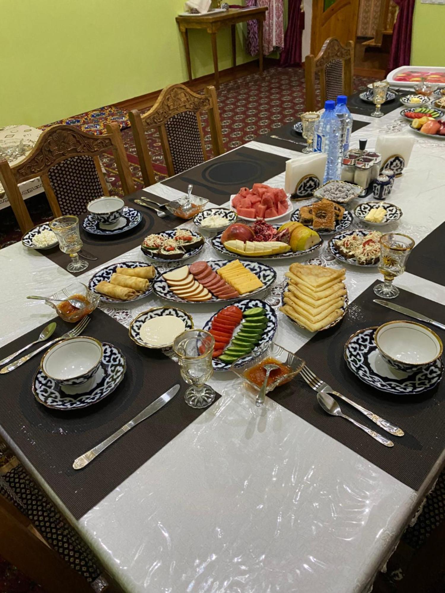 Bed and Breakfast Khiva Bibimariyam Esterno foto